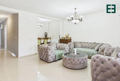 Casă individuală cu 4 camere cu Canalizare în Aradului