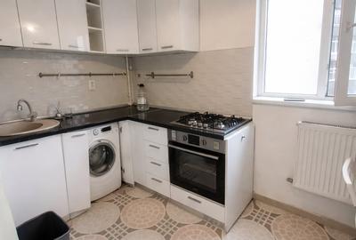 Garsonieră decomandată în Titan - 3