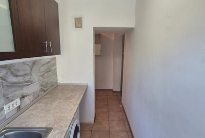 Garsonieră semidecomandată, mobilată în Micro I - 10