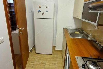 Garsonieră decomandată, mobilată în Titan - 4