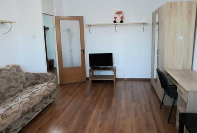 Lacul Tei, Parc, Universitatea Tehnica de Constructii, semistradal - 1