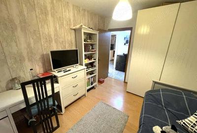 Apartament cu 4 camere decomandat în 9 Mai - 5