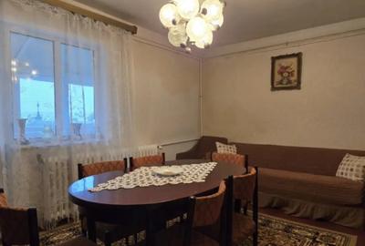 Apartament cu 4 camere decomandat, mobilat în Baraolt - 7