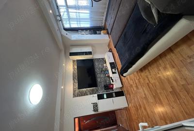 Apartament cu 2 camere decomandat în Central - 1