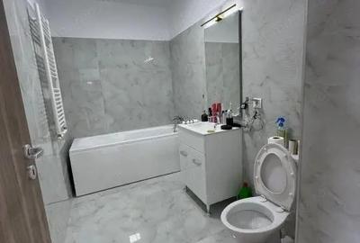 Apartament cu 3 camere decomandat în Central - 8