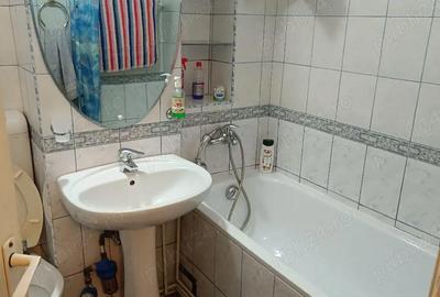 Apartament cu 3 camere decomandat în Circumvalațiunii - 2