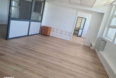 Spațiu comercial, de 50 mp, în Olteniței