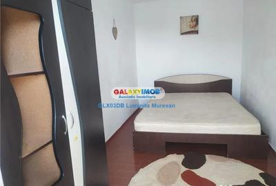 Apartament cu 2 camere decomandat în Micro 6 - 4