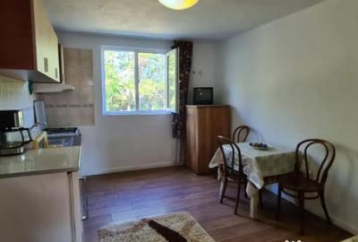 Casă cu 5 camere cu Teren 794 Mp în Livedea - 13