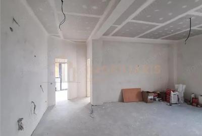 Apartament cu 3 camere în Central - 1