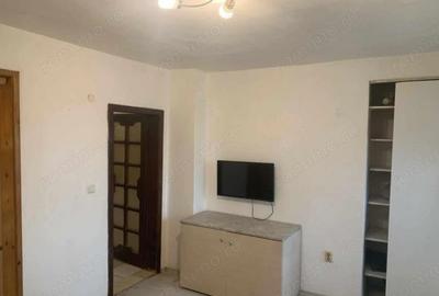 1 camera in zona Spitalului Judetean