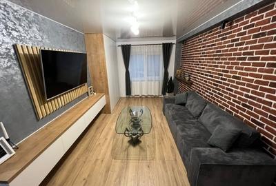 2 CAMERE DECOMANDAT, ETAJ INTERMEDIAR - SF LAZAR - PALAS MALL - RENOVAT DE LUX - 4