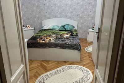 Casă cu 4 camere decomandat cu Teren 420 Mp în Central - 9