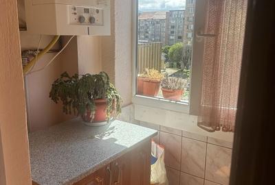 Apartament cu 2 camere decomandat în Petros - 7
