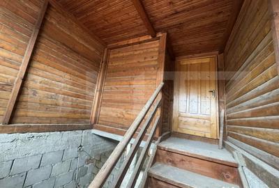Casă cu 4 camere cu Teren 1842 Mp în Filiași - 8