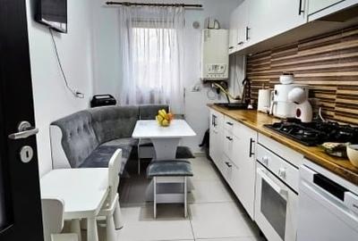 Apartament cu 2 camere decomandat în Nicolina - 3