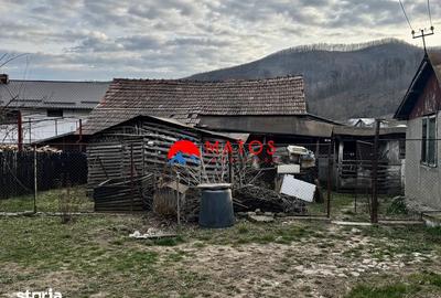 Casă cu 3 camere decomandat cu Teren 1554 Mp în Poiana - 6