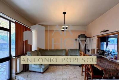 Apartament 4 camere, terasa 49,5 mp, an 2010, Ploiesti, Bd. - 4