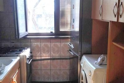 Salaj, Aleea Bacau, Parc Humulesti, 15 minute de Piata Unirii cu STB 117 - 2