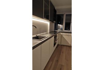 Apartament cu 2 camere semidecomandat, mobilat în Magheru - 15