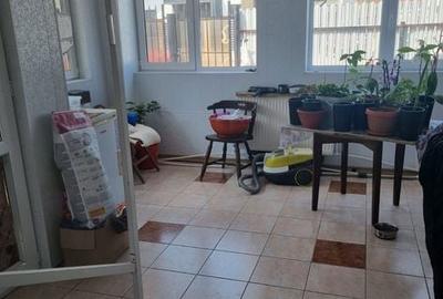 Casă cu 3 camere cu Teren 250 Mp în Central - 7