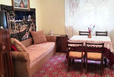 Casă cu 4 camere în Central - 2