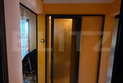 Apartament cu 2 camere semidecomandat în Micro 40