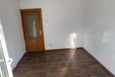 Spațiu comercial, de 50 mp, în Inel II