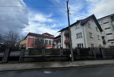 Casă cu Teren 776 Mp în Ultracentral - 1