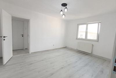 Apartament cu 2 camere semidecomandat în Florilor - 5