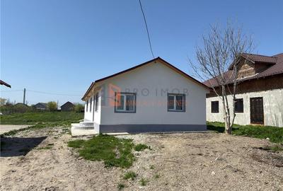 Casă individuală cu 3 camere cu Teren 550 Mp în Gălbinași - 2