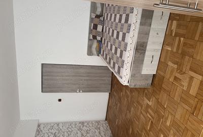 Garsonieră decomandată în Central - 2