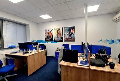 Birou, de 110 mp, în Central - 2