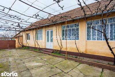 Casă cu 2 camere cu Teren 1093 Mp în Vladimirescu - 10