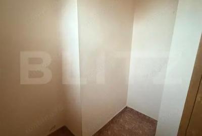 Apartament cu 4 camere semidecomandat în Central - 6