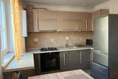 Apartament cu 3 camere semidecomandat în Florești - 5