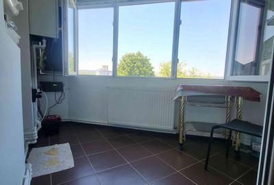 Apartament cu 2 camere decomandat în Șerbănești - 6