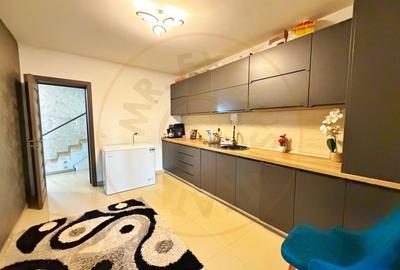 Duplex cu 5 camere cu Teren 400 Mp în Smeura - 9