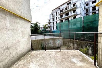 Spațiu comercial, de 72 mp, în Central - 14