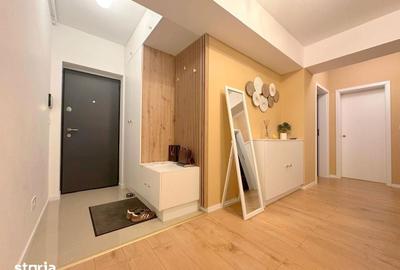 Apartament cu 3 camere, mobilat în Lipovei