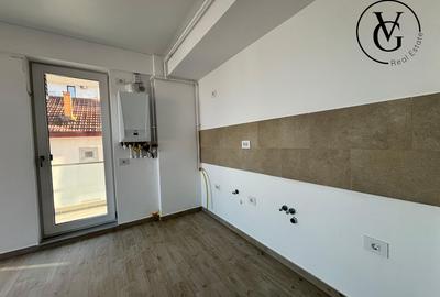 Apartament cu 3 camere semidecomandat în Mamaia-Sat - 3