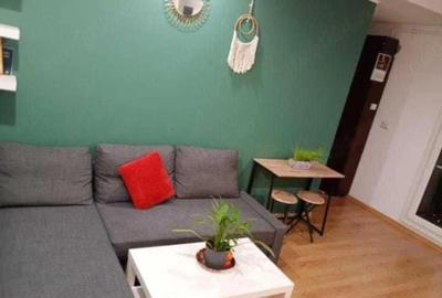 Apartament cu 2 camere decomandat în Ștefăneștii de Jos - 1