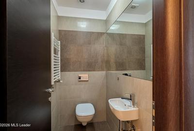 Apartament cu 3 camere decomandat în Panduri - 13