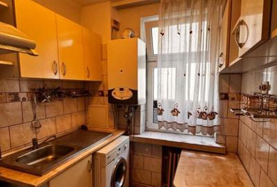 Apartament cu 2 camere decomandat, 50 mp,ultracentrala, zon - 13