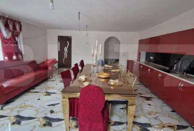 Casă cu 5 camere cu Canalizare în Central - 5