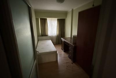 Apartament cu 3 camere decomandat în Central - 4