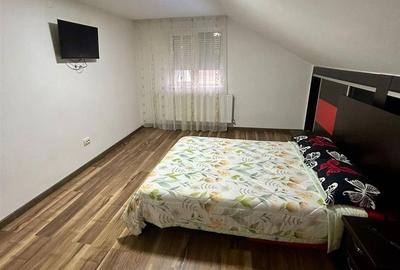 Casă individuală cu 7 camere cu Teren 300 Mp în Rontău - 4