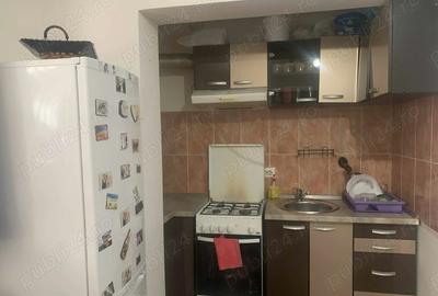Proprietar vand apt 2 camere demisol Popesti Leordeni, str Oituz 84 - 1