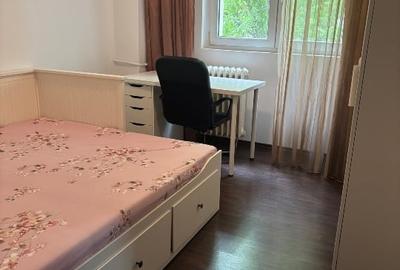Apartament cu 4 camere semidecomandat, mobilat în Tineretului - 3
