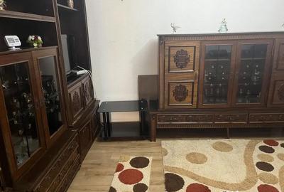 Apartament cu 3 camere decomandat în Central - 1